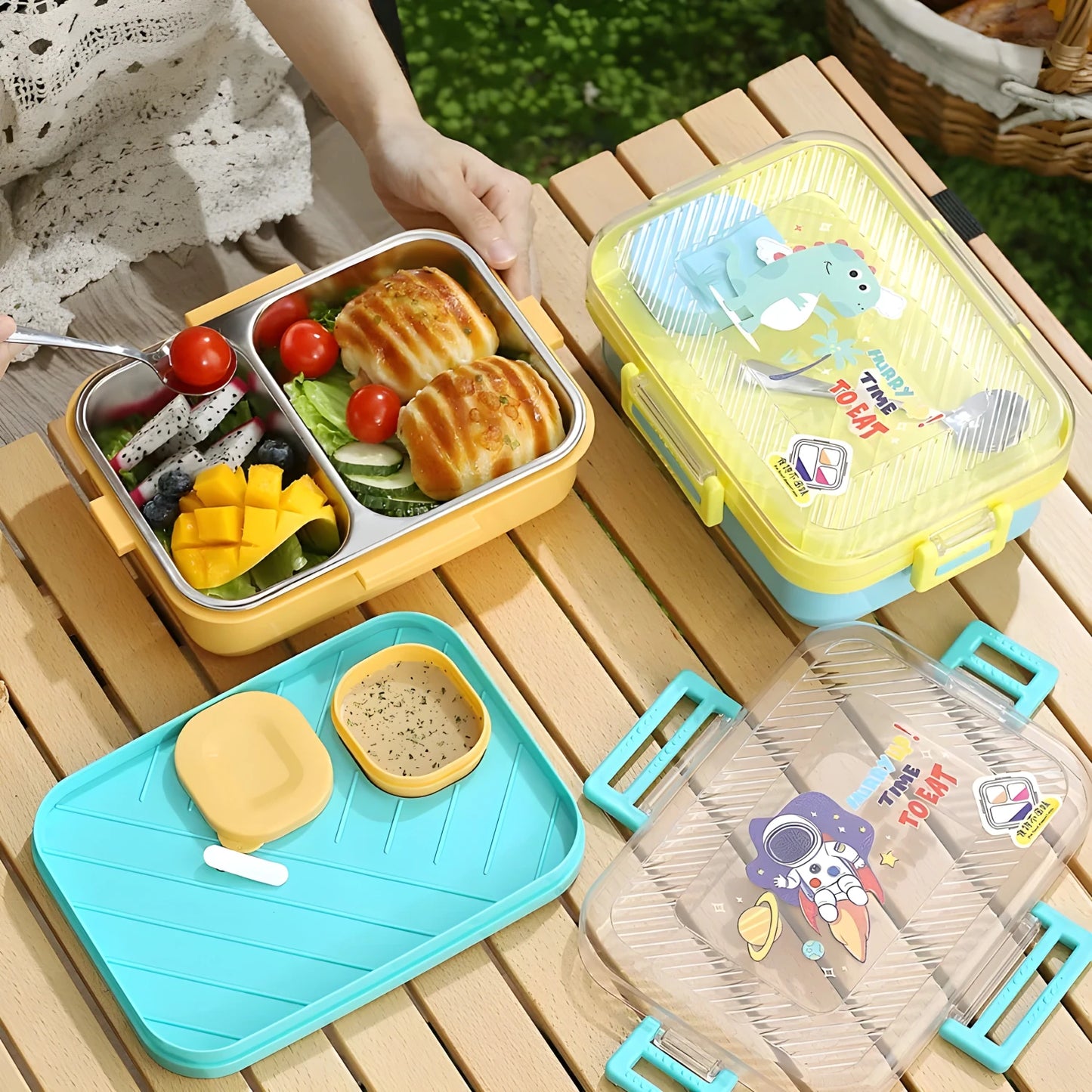 Cartoon Square Lunch Box (800ml+70ml)